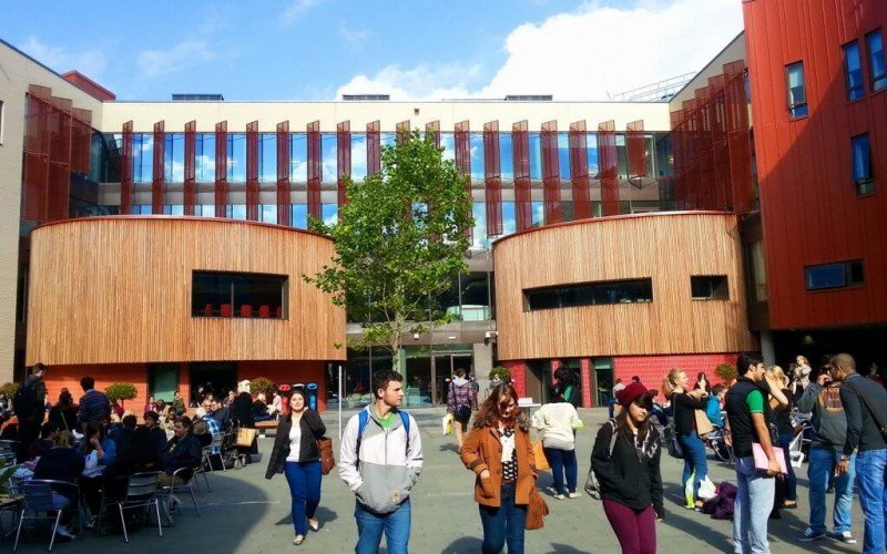 1638876890Study-at-Anglia-Ruskin-University-UK-1.jpg