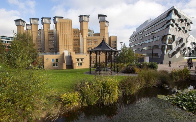 1640545599_114371991_coventryuniversity-campus.jpg